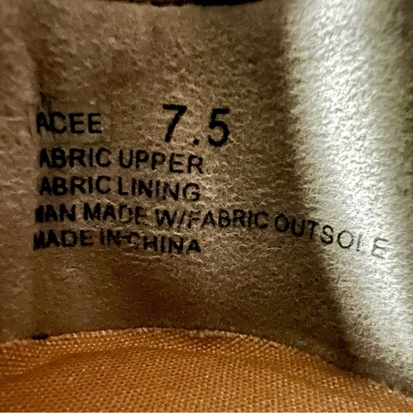 Yellow Box Acee Slip-On Sneakers – Women’s Size 7.5 - Picture 8 of 9